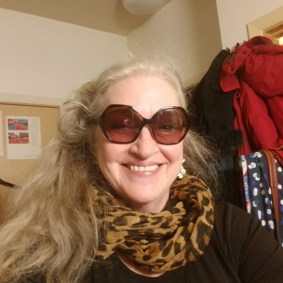 INDEPENDENCE DAY - Picture 13 of 17